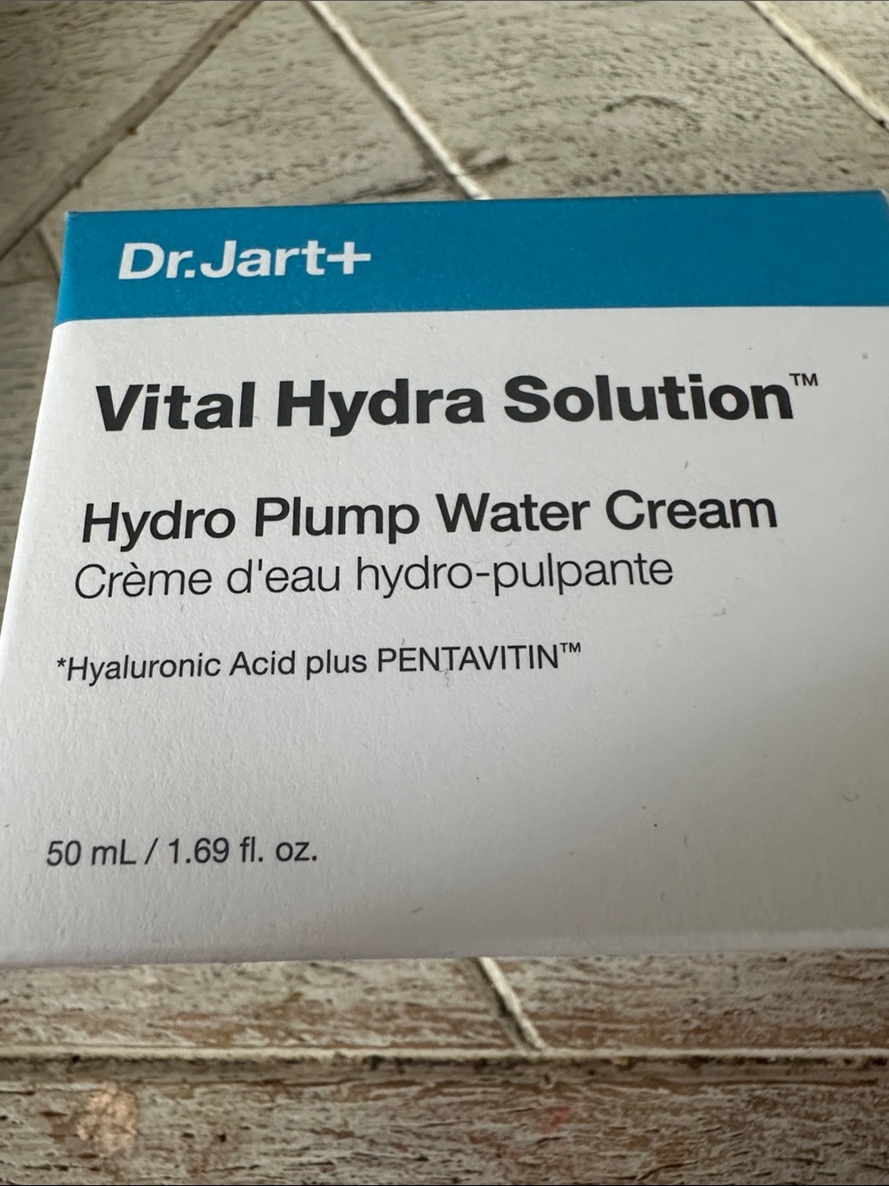 Dr. Jart+ Vital Hydra Solution Hydro Plump Water Cream. $39 EXP: 10/2027 - Picture 4 of 8